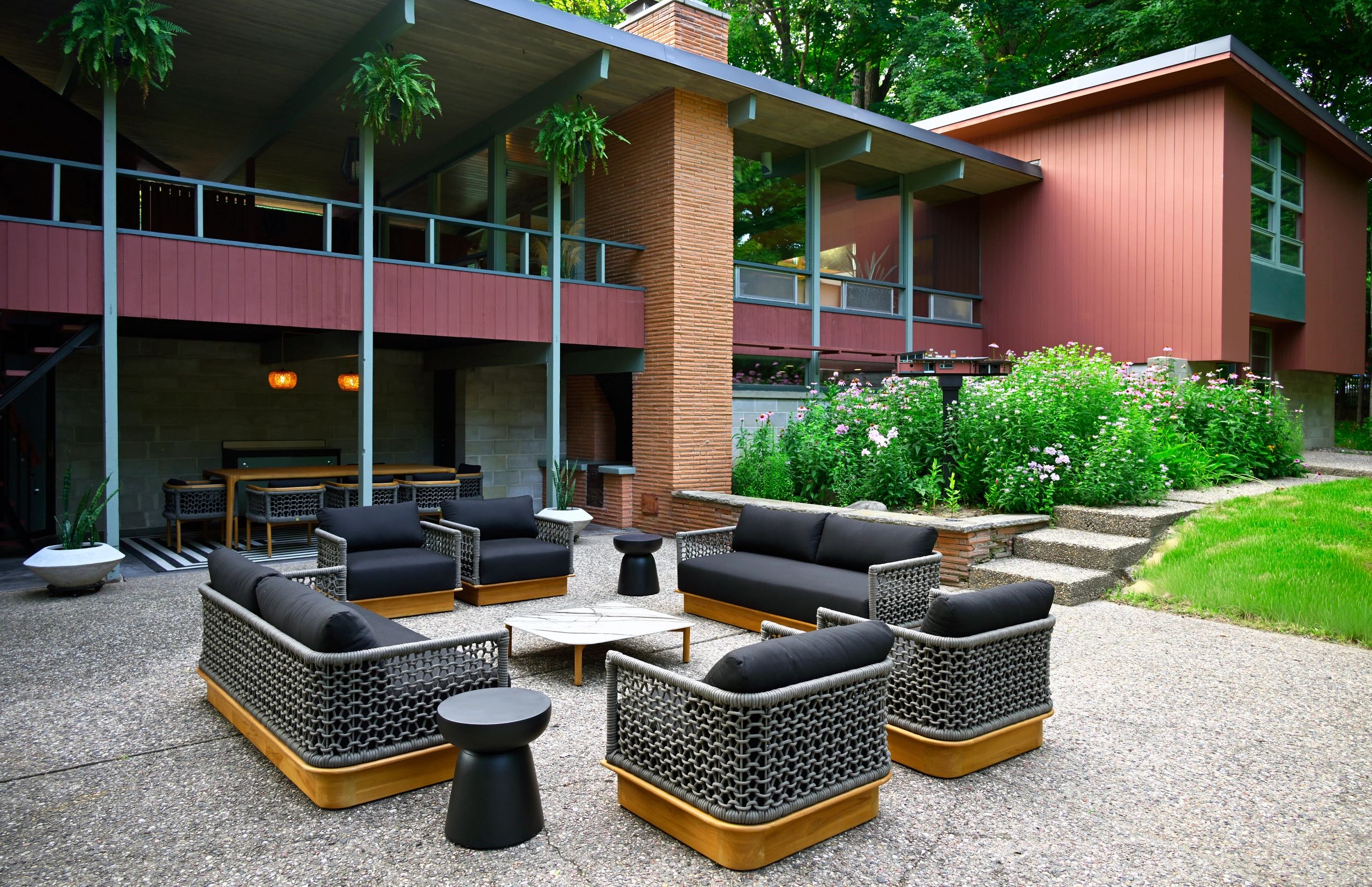 Comfortable Outdoor Furniture - Bellaserra Outdoor